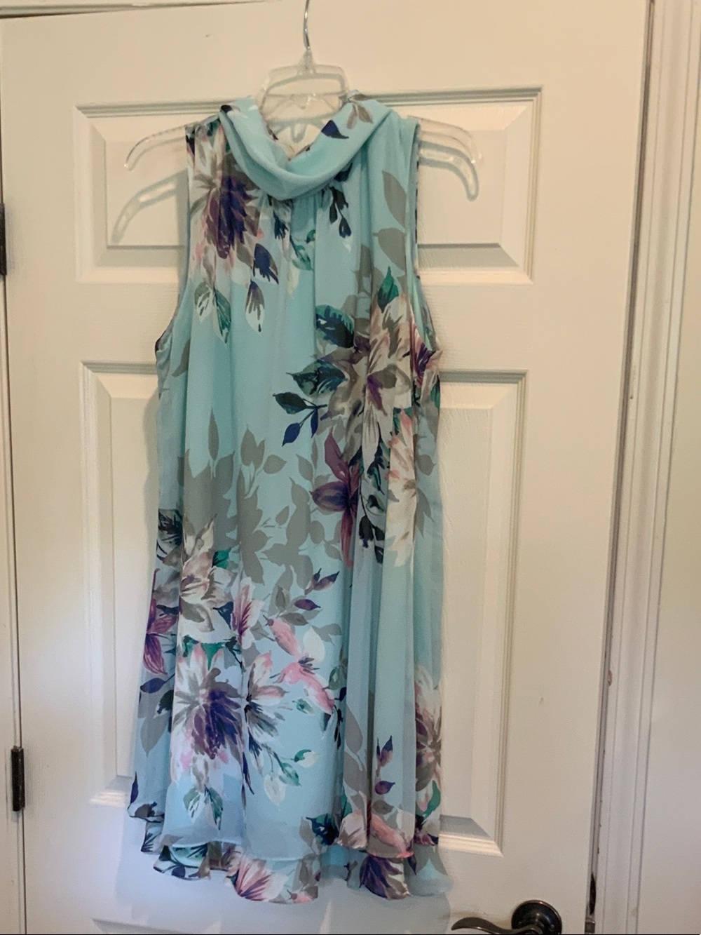 Jessica Howard Light Blue Floral Sleeveless Dress